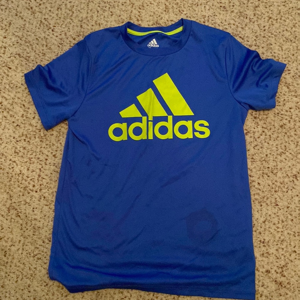 Adidas Boys sz M Excellent Condition